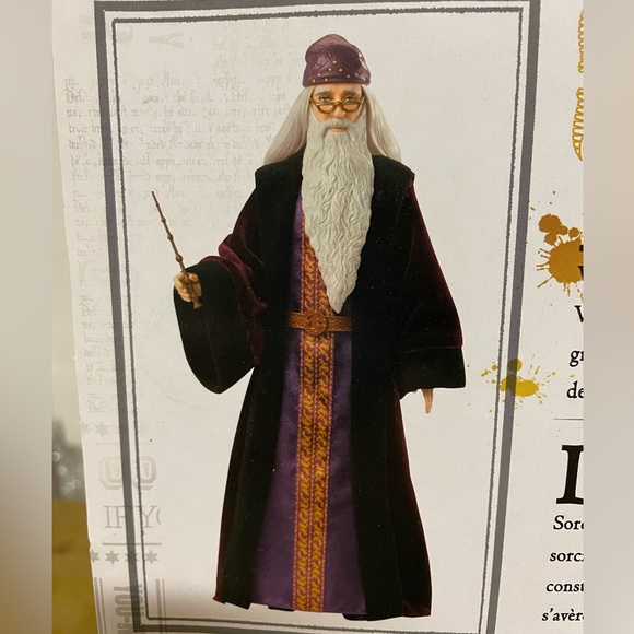 Harry Potter Albus Dumbledore doll first in the line with robe and wand NWT NRFB - Picture 6 of 11